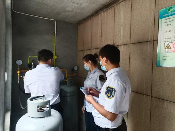 e647ca76574607e0a99042fc6584e713.jpg e647ca76574607e0a99042fc6584e713.jpg